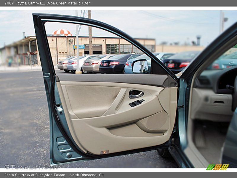 Aloe Green Metallic / Ash 2007 Toyota Camry LE