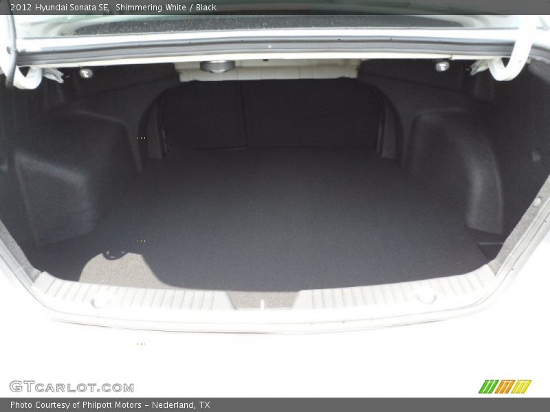  2012 Sonata SE Trunk