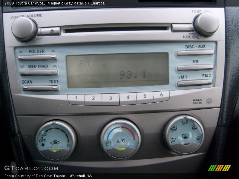 Magnetic Gray Metallic / Charcoal 2009 Toyota Camry SE