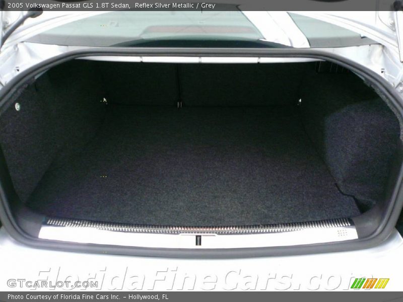 Reflex Silver Metallic / Grey 2005 Volkswagen Passat GLS 1.8T Sedan