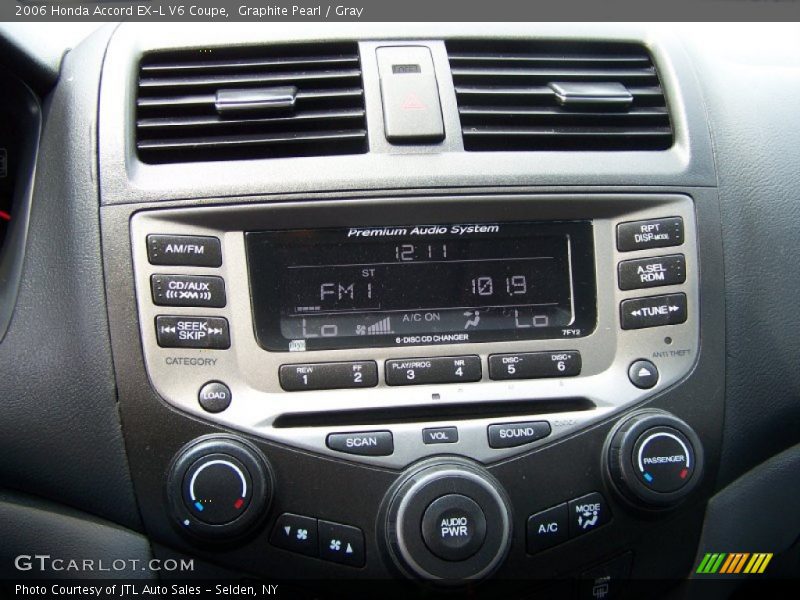 Controls of 2006 Accord EX-L V6 Coupe