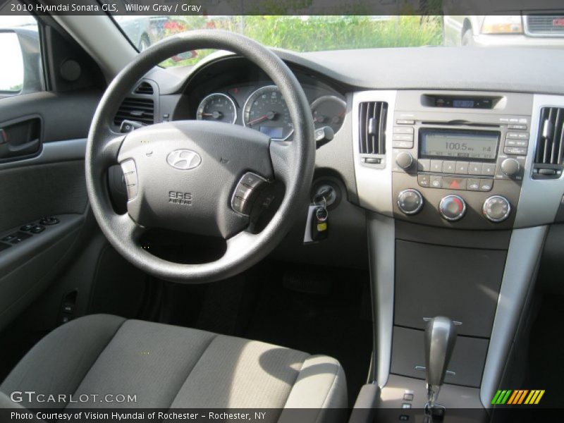 Willow Gray / Gray 2010 Hyundai Sonata GLS