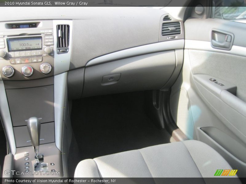 Willow Gray / Gray 2010 Hyundai Sonata GLS