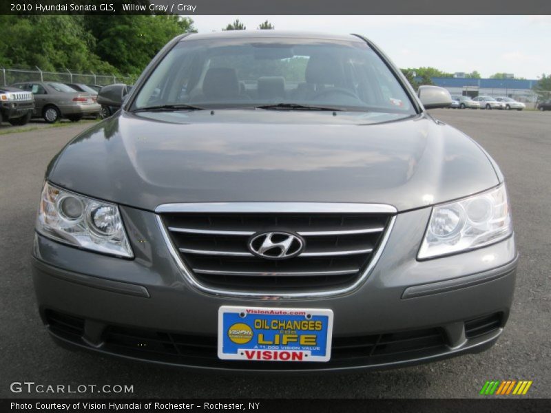 Willow Gray / Gray 2010 Hyundai Sonata GLS