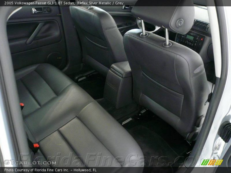 Reflex Silver Metallic / Grey 2005 Volkswagen Passat GLS 1.8T Sedan