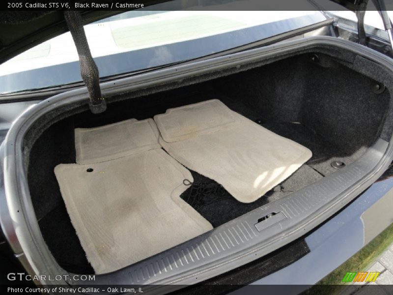 Black Raven / Cashmere 2005 Cadillac STS V6
