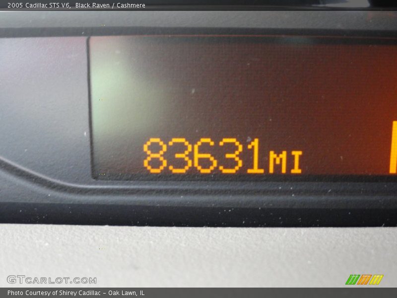 Black Raven / Cashmere 2005 Cadillac STS V6