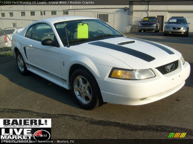 Crystal White / Medium Graphite 2000 Ford Mustang V6 Coupe