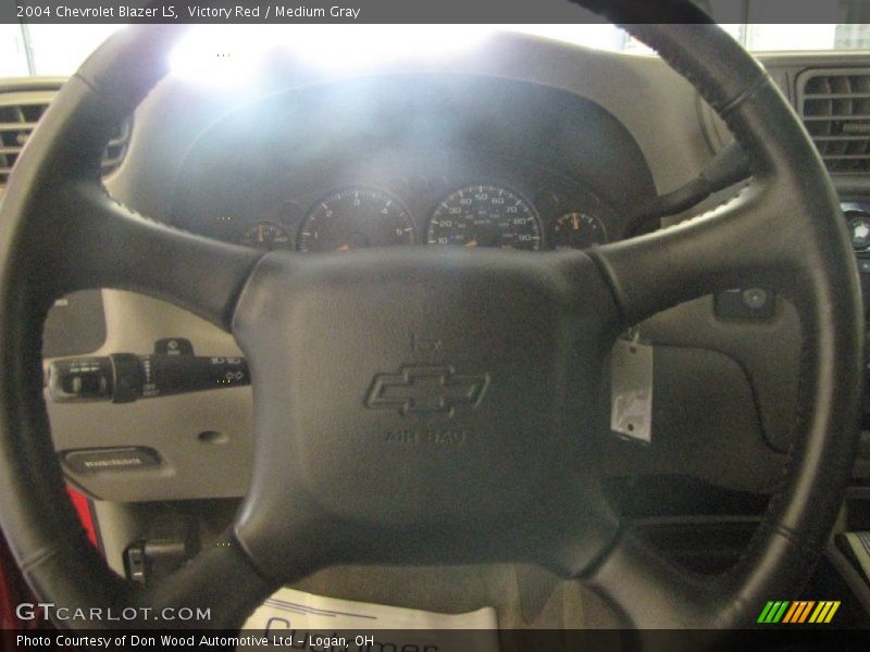 Victory Red / Medium Gray 2004 Chevrolet Blazer LS