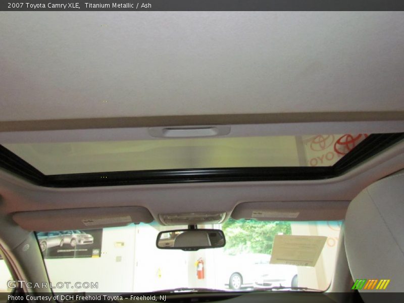 Titanium Metallic / Ash 2007 Toyota Camry XLE