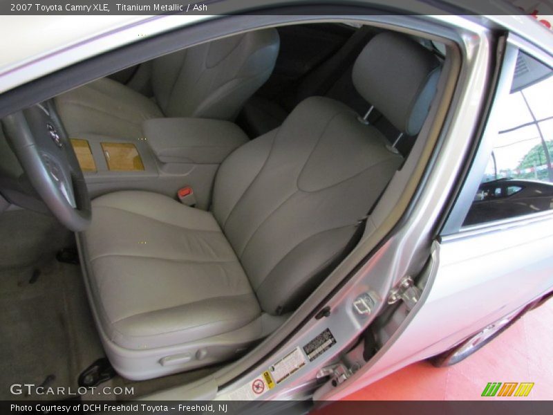 Titanium Metallic / Ash 2007 Toyota Camry XLE