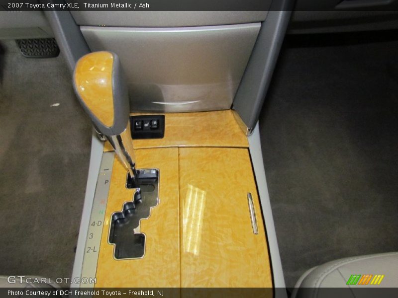 Titanium Metallic / Ash 2007 Toyota Camry XLE