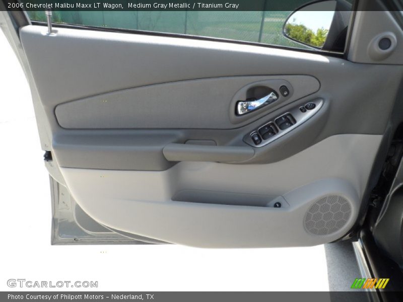 Medium Gray Metallic / Titanium Gray 2006 Chevrolet Malibu Maxx LT Wagon