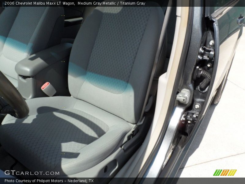 Medium Gray Metallic / Titanium Gray 2006 Chevrolet Malibu Maxx LT Wagon
