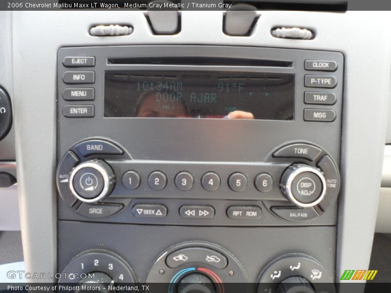 Controls of 2006 Malibu Maxx LT Wagon
