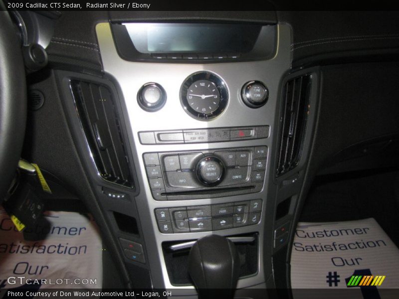 Radiant Silver / Ebony 2009 Cadillac CTS Sedan