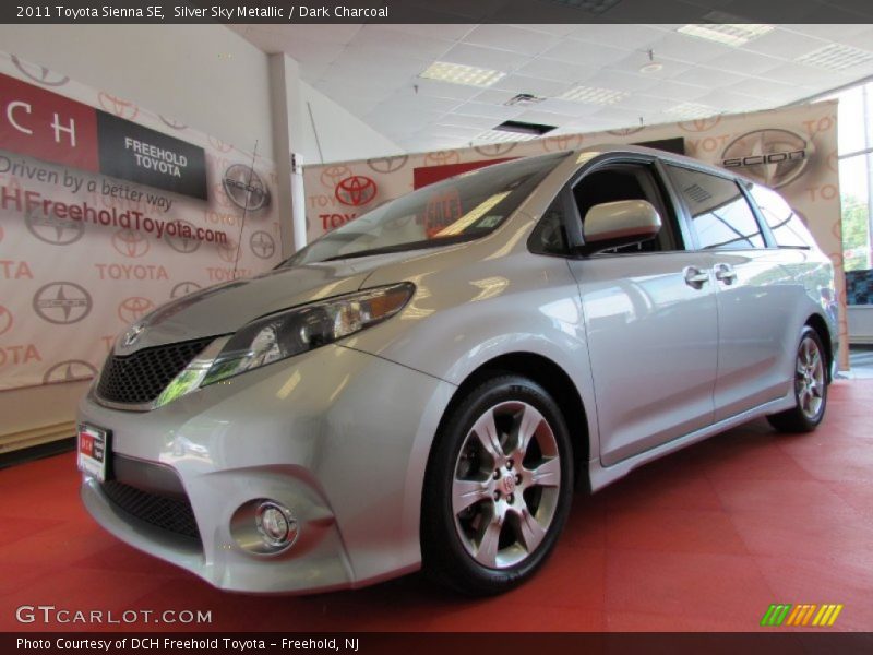 Silver Sky Metallic / Dark Charcoal 2011 Toyota Sienna SE