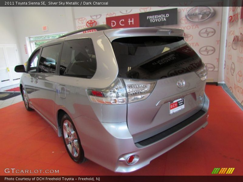 Silver Sky Metallic / Dark Charcoal 2011 Toyota Sienna SE