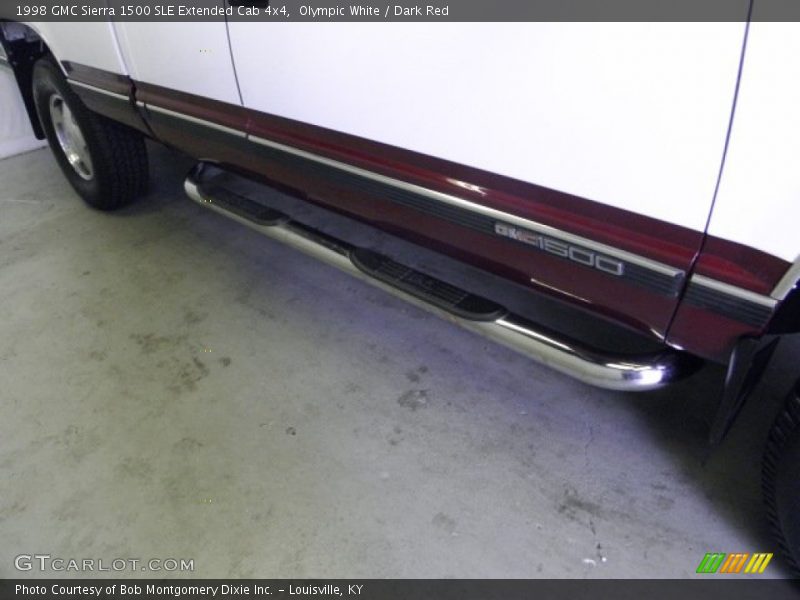 Olympic White / Dark Red 1998 GMC Sierra 1500 SLE Extended Cab 4x4