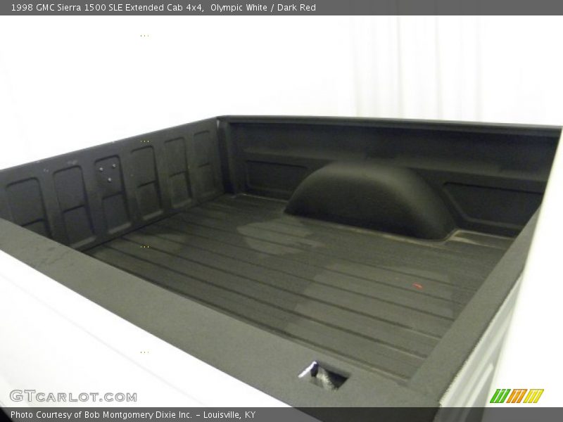 Olympic White / Dark Red 1998 GMC Sierra 1500 SLE Extended Cab 4x4