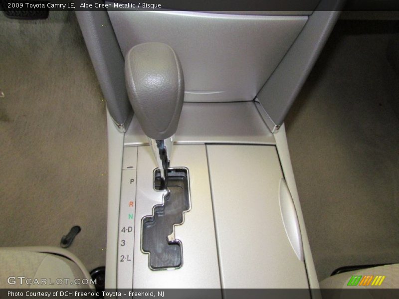 Aloe Green Metallic / Bisque 2009 Toyota Camry LE