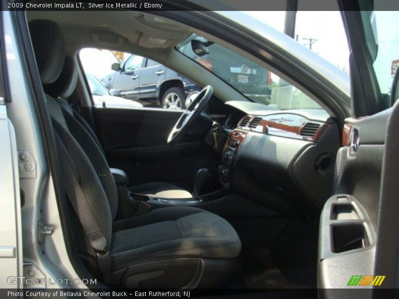 Silver Ice Metallic / Ebony 2009 Chevrolet Impala LT
