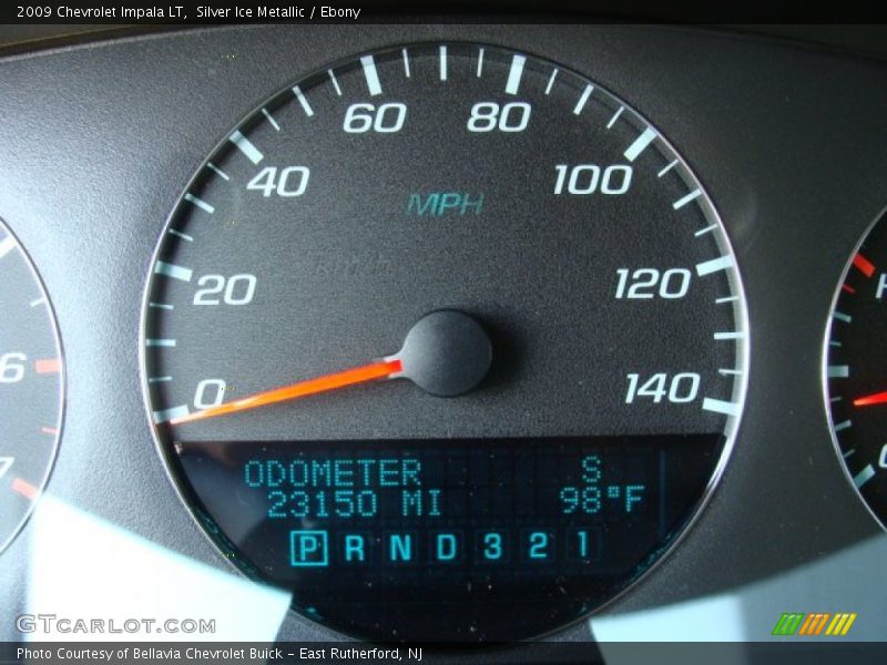 Silver Ice Metallic / Ebony 2009 Chevrolet Impala LT