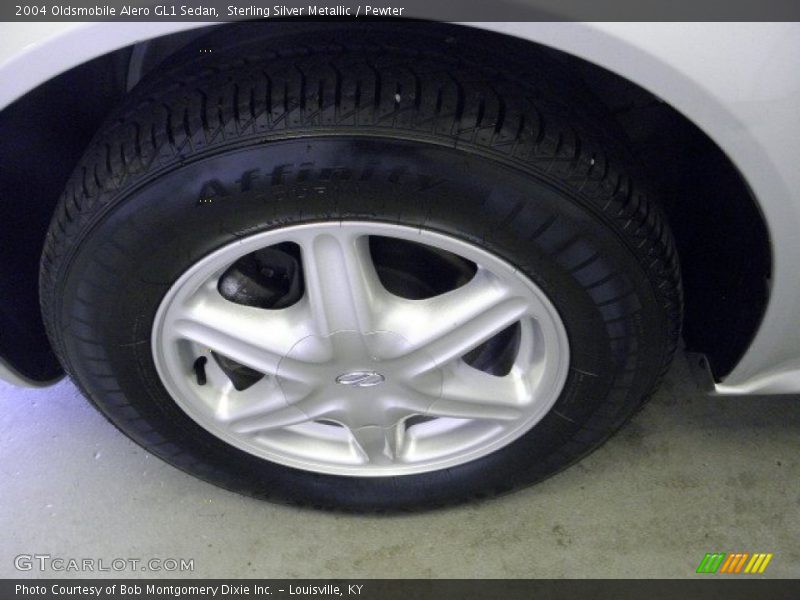 Sterling Silver Metallic / Pewter 2004 Oldsmobile Alero GL1 Sedan