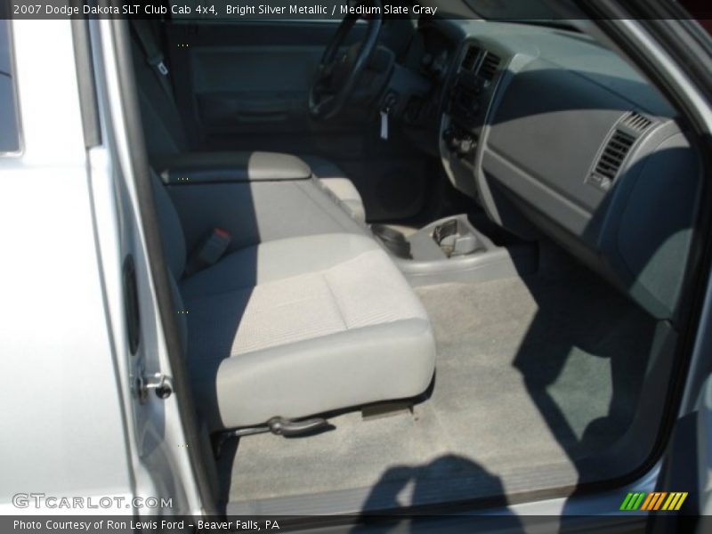 Bright Silver Metallic / Medium Slate Gray 2007 Dodge Dakota SLT Club Cab 4x4