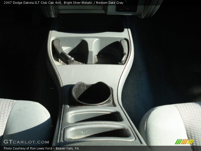 Bright Silver Metallic / Medium Slate Gray 2007 Dodge Dakota SLT Club Cab 4x4