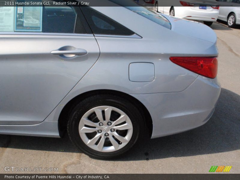 Radiant Silver / Gray 2011 Hyundai Sonata GLS