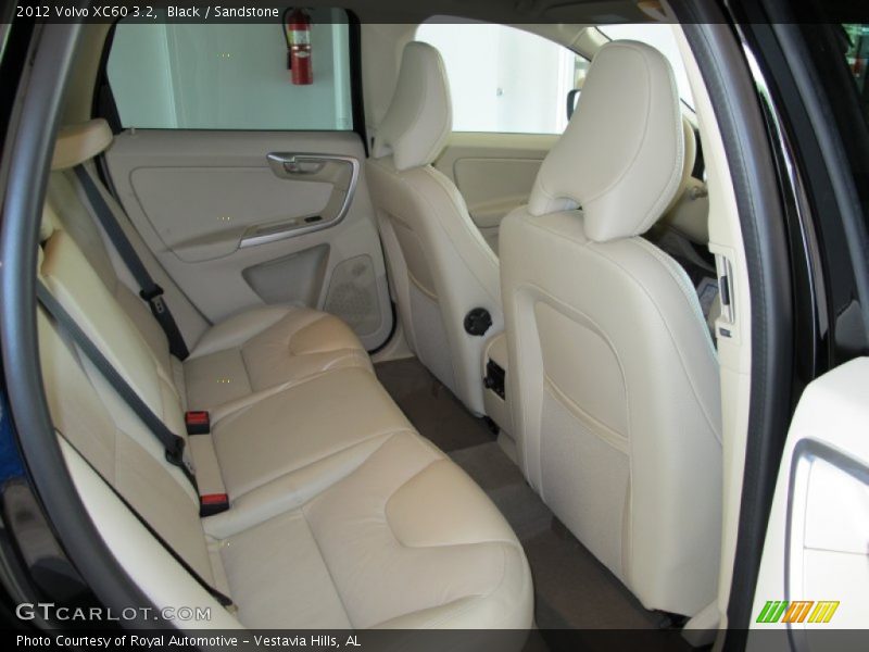  2012 XC60 3.2 Sandstone Interior