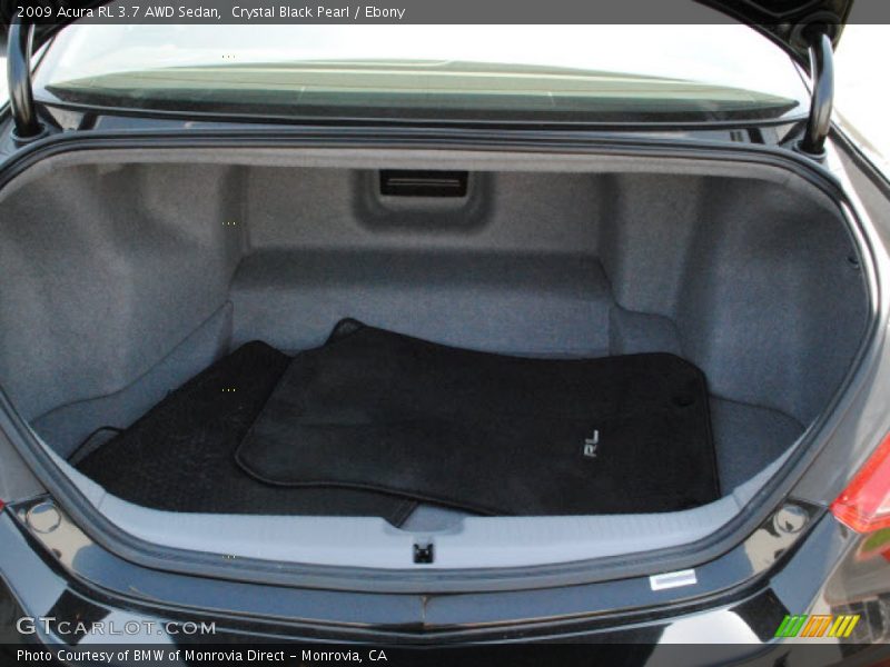  2009 RL 3.7 AWD Sedan Trunk