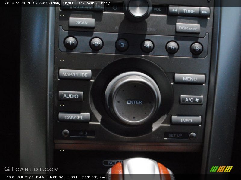 Controls of 2009 RL 3.7 AWD Sedan