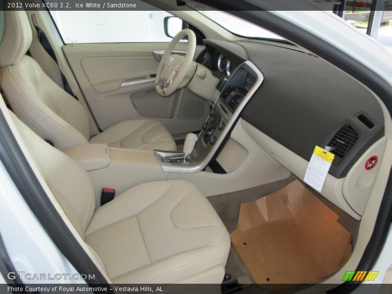  2012 XC60 3.2 Sandstone Interior