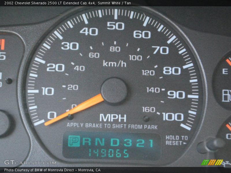 Summit White / Tan 2002 Chevrolet Silverado 2500 LT Extended Cab 4x4