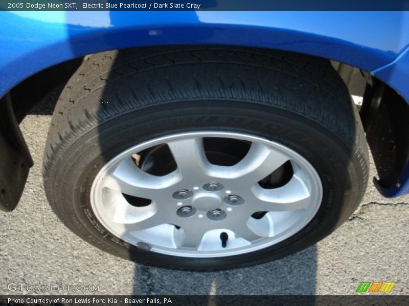 Electric Blue Pearlcoat / Dark Slate Gray 2005 Dodge Neon SXT