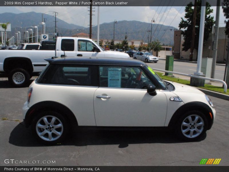 Pepper White / Punch Carbon Black Leather 2009 Mini Cooper S Hardtop