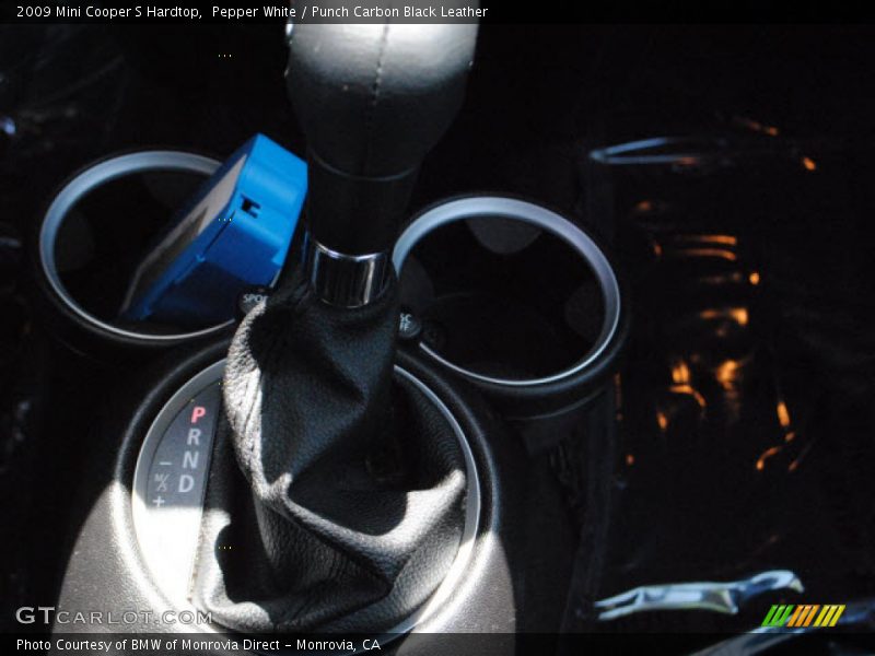 Pepper White / Punch Carbon Black Leather 2009 Mini Cooper S Hardtop