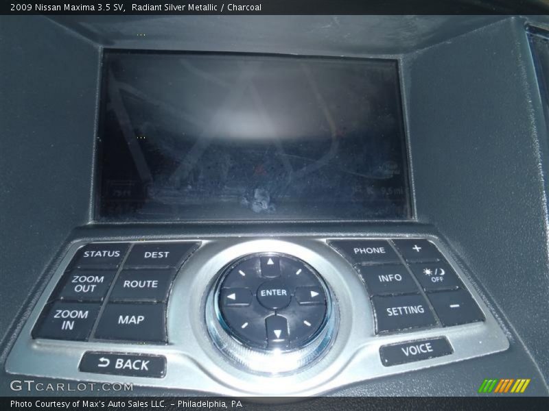 Radiant Silver Metallic / Charcoal 2009 Nissan Maxima 3.5 SV