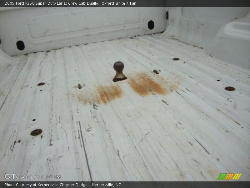 Oxford White / Tan 2005 Ford F350 Super Duty Lariat Crew Cab Dually