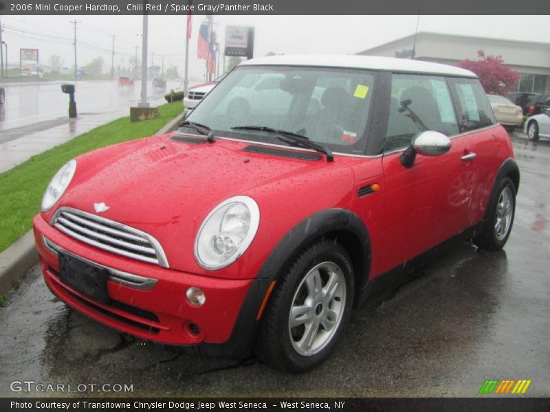 Chili Red / Space Gray/Panther Black 2006 Mini Cooper Hardtop