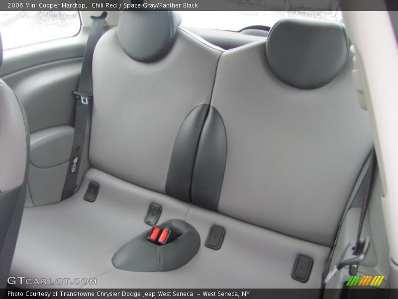 Chili Red / Space Gray/Panther Black 2006 Mini Cooper Hardtop