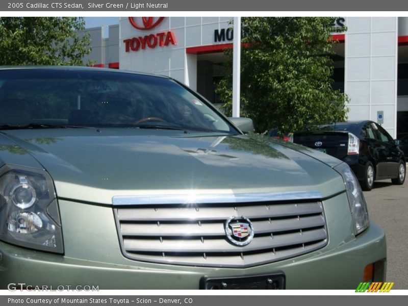 Silver Green / Light Neutral 2005 Cadillac CTS Sedan