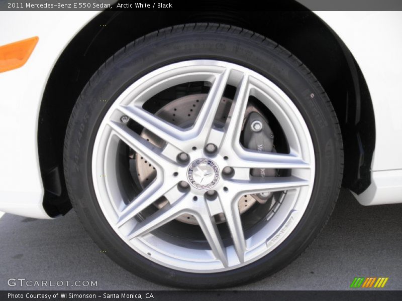 Arctic White / Black 2011 Mercedes-Benz E 550 Sedan