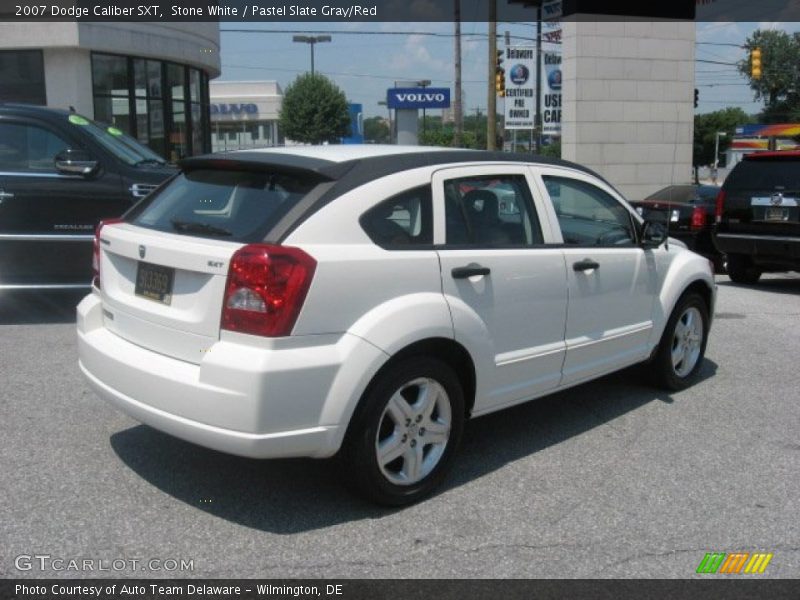 Stone White / Pastel Slate Gray/Red 2007 Dodge Caliber SXT