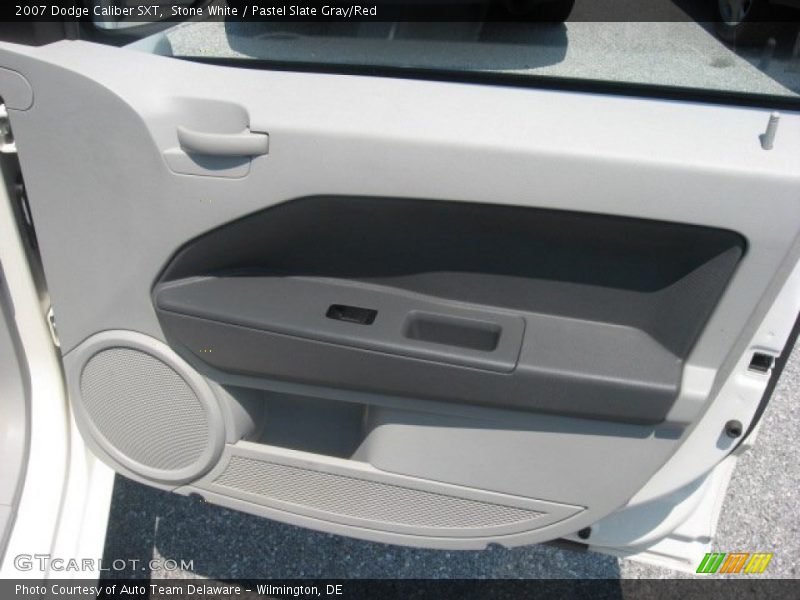 Stone White / Pastel Slate Gray/Red 2007 Dodge Caliber SXT
