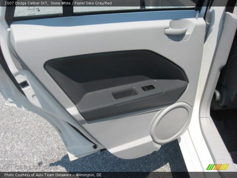 Stone White / Pastel Slate Gray/Red 2007 Dodge Caliber SXT