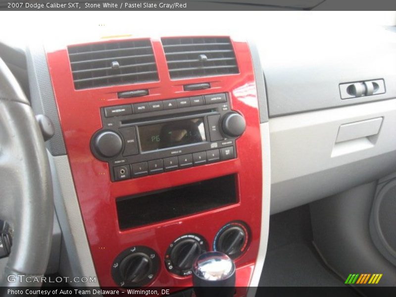 Stone White / Pastel Slate Gray/Red 2007 Dodge Caliber SXT