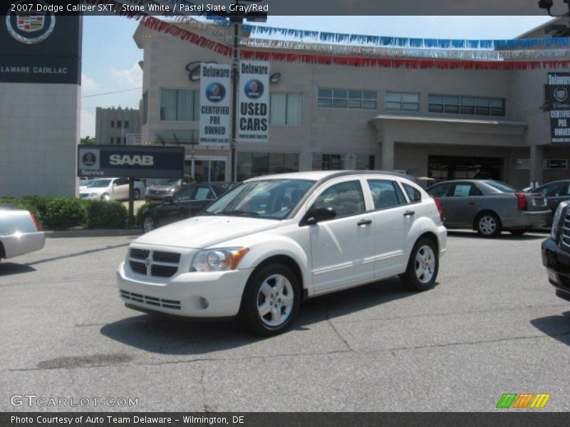 Stone White / Pastel Slate Gray/Red 2007 Dodge Caliber SXT